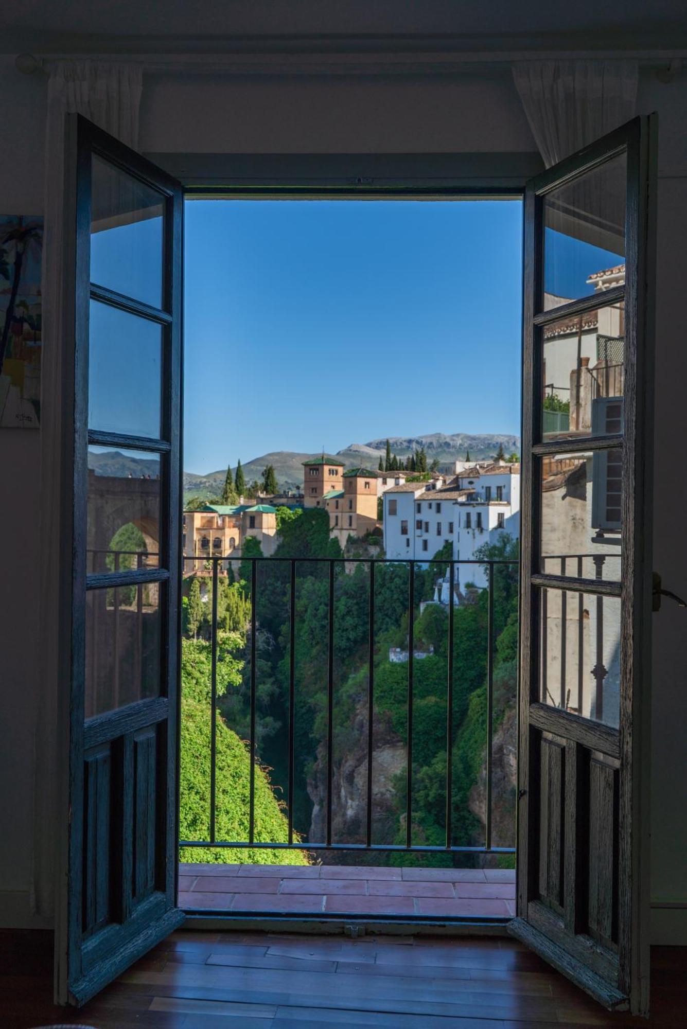 Singular Ronda Apartment Bagian luar foto
