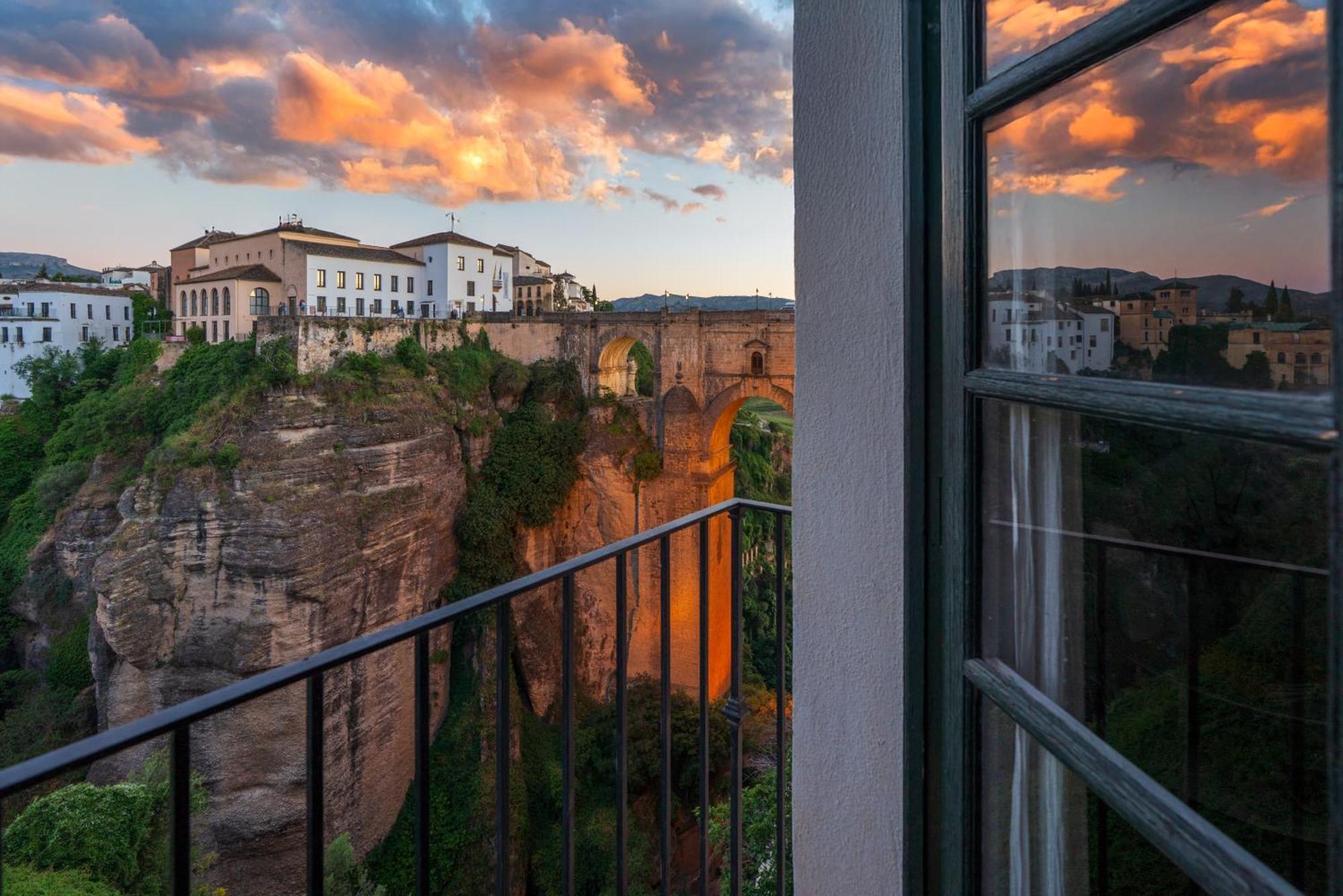 Singular Ronda Apartment Bagian luar foto